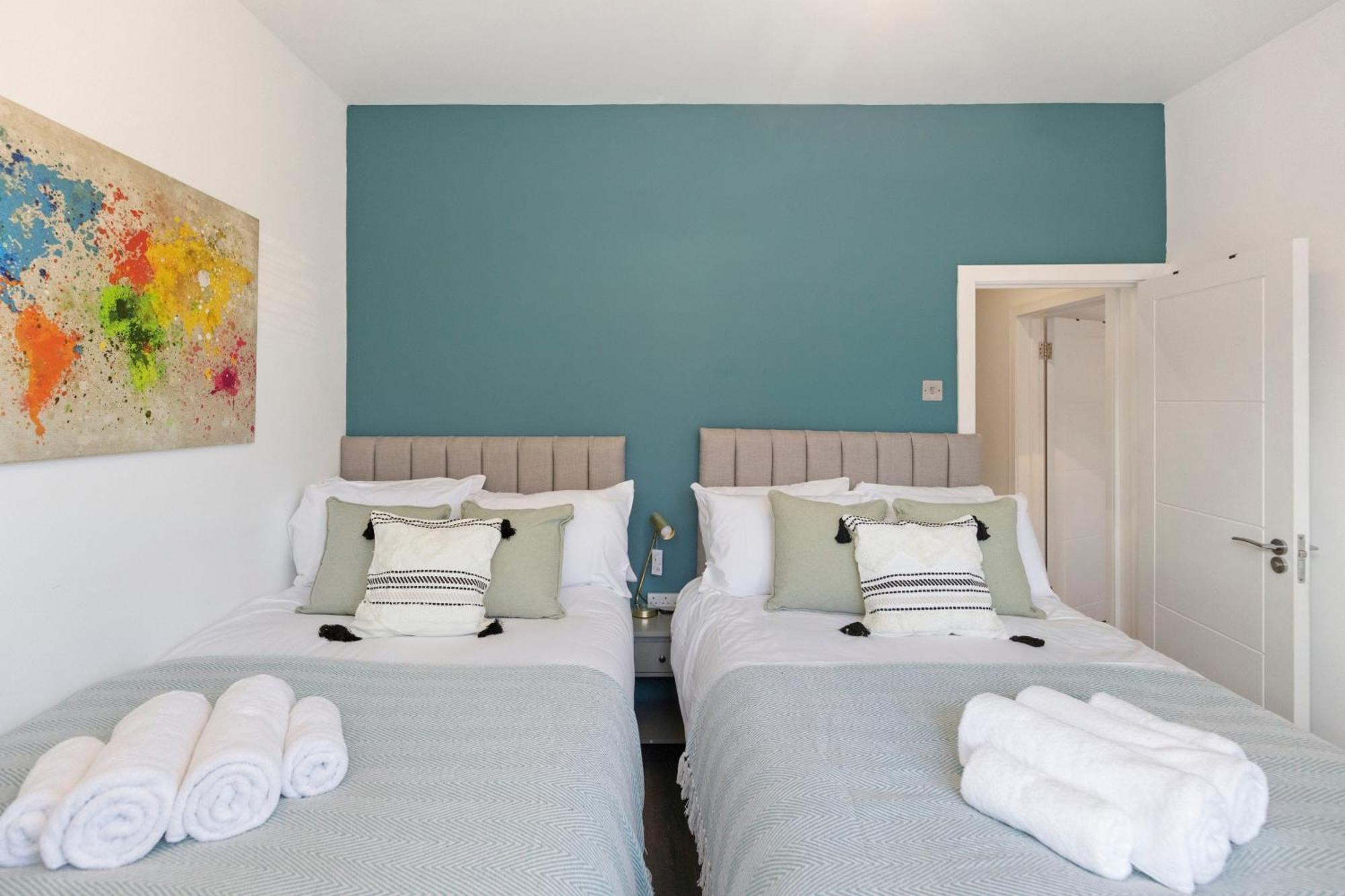 Rose Suite Camden Town 3 Bedroom Sleeps 11 Лондон Экстерьер фото
