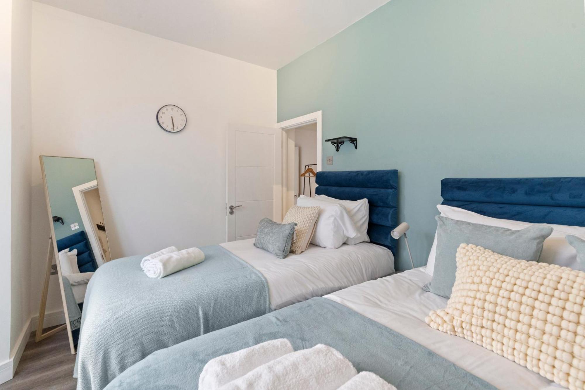 Rose Suite Camden Town 3 Bedroom Sleeps 11 Лондон Экстерьер фото