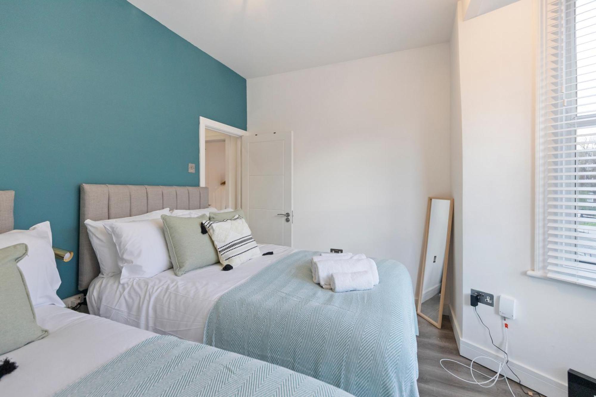 Rose Suite Camden Town 3 Bedroom Sleeps 11 Лондон Экстерьер фото
